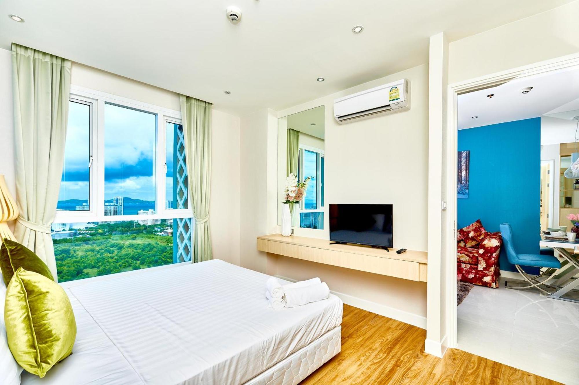 Grande Carribean - Seaview - Jomtien -Free Taxi From The Airport Apartamento Pattaya Exterior foto