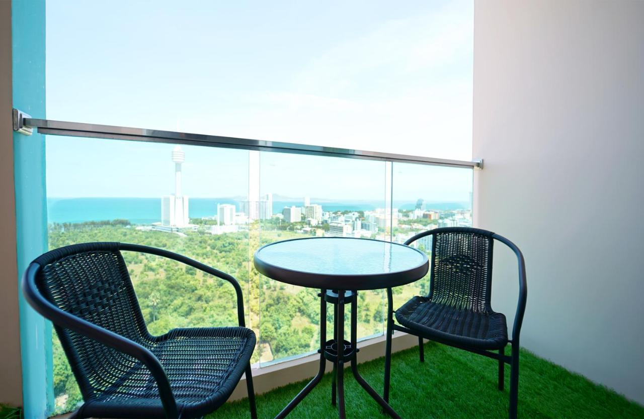 Grande Carribean - Seaview - Jomtien -Free Taxi From The Airport Apartamento Pattaya Exterior foto